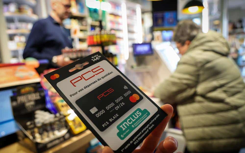 Illustration carte de prépaiement PCS arnaque