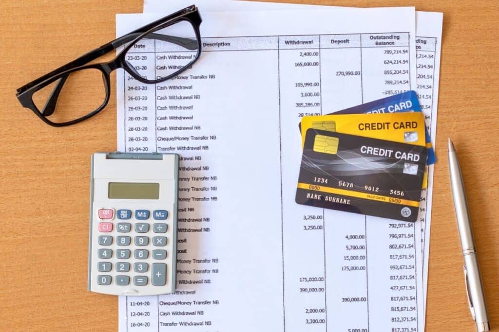 Est-il dangereux de donner un relevé de compte bancaire ? 3 Est-il dangereux de donner un relevé de compte bancaire avis
