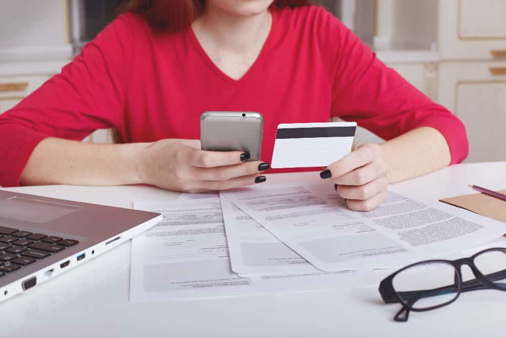 Est-il dangereux de donner un relevé de compte bancaire ? 4 Est-il dangereux de donner un relevé de compte bancaire risques
