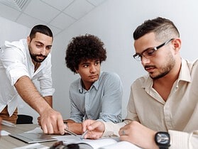 Mon employeur a resilie ma mutuelle sans me prevenir 1 Mon employeur a résilié ma mutuelle sans me prévenir : que dit la loi et quels sont mes recours ?