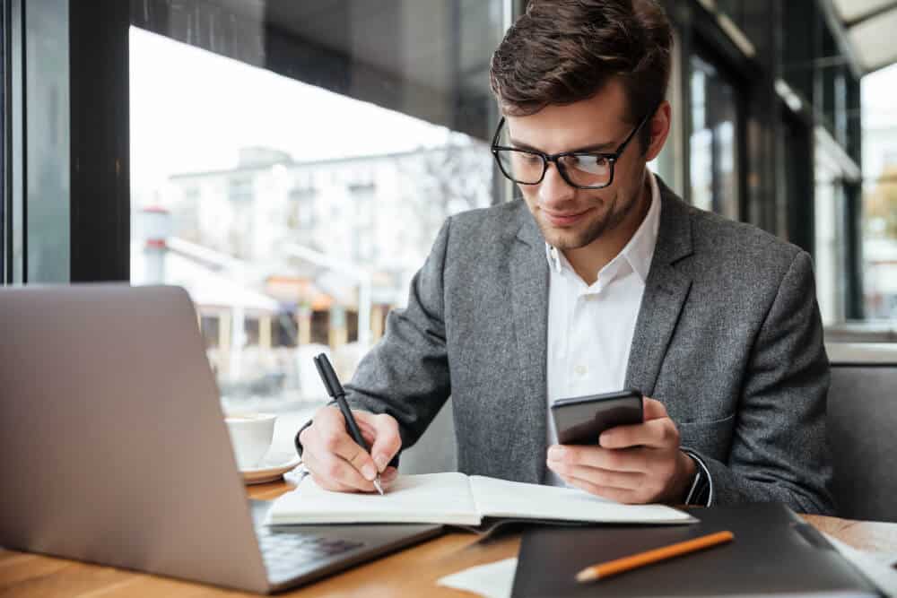 Mon employeur a résilié ma mutuelle sans me prévenir : que dit la loi et quels sont mes recours ? 3 Mon employeur a résilié ma mutuelle sans me prévenir avis